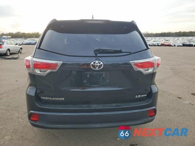 Zdjęcie 6 z 14 samochodu: 2015 TOYOTA HIGHLANDER LE VIN:5TDBKRFH3FS146189 - miniatura