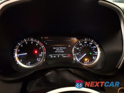 Zdjęcie 9 z 13 samochodu: 2024 TOYOTA HIGHLANDER LE VIN:5TDKDRBH0RS550555 - miniatura