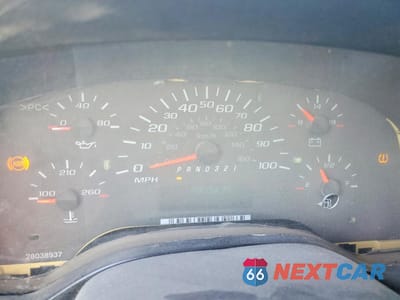 Zdjęcie 9 z 13 samochodu: 2013 CHEVROLET EXPRESS G2500 VIN:1GCWGFBA3D1161120 - miniatura