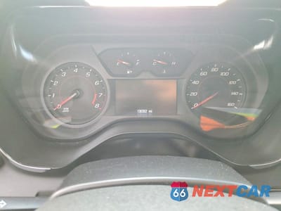 Zdjęcie 9 z 12 samochodu: 2017 CHEVROLET CAMARO LT VIN:1G1FB1RX5H0164584 - miniatura