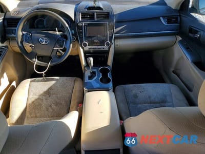 Zdjęcie 8 z 11 samochodu: 2014 TOYOTA CAMRY HYBRID VIN:4T1BD1FK1EU127248 - miniatura