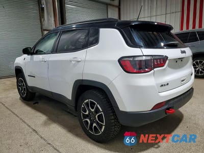 Drugie zdjęcie samochodu z przodu: 2025 JEEP COMPASS TRAILHAWK VIN:3C4NJDDN5ST564250 - miniatura