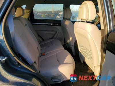 Zdjęcie 11 z 13 samochodu: 2014 KIA SORENTO LX VIN:5XYKT3A62EG460492 - miniatura