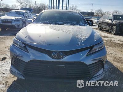 Piąte zdjęcie samochodu w środku: 2021 TOYOTA CAMRY LE VIN:4T1C11AK7MU462307 - miniatura