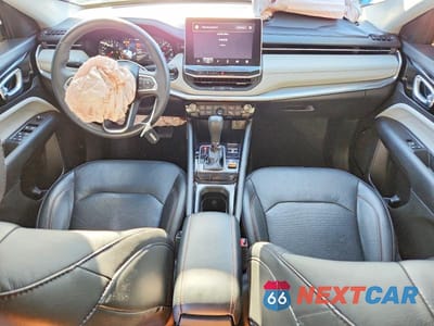 Zdjęcie 8 z 13 samochodu: 2022 JEEP COMPASS LIMITED VIN:3C4NJDCB2NT209905 - miniatura