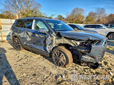 Czwarte zdjęcie samochodu z boku: 2026 TOYOTA GRAND HIGHLANDER LIMITED VIN:5TDADAB5XTS028199 - miniatura