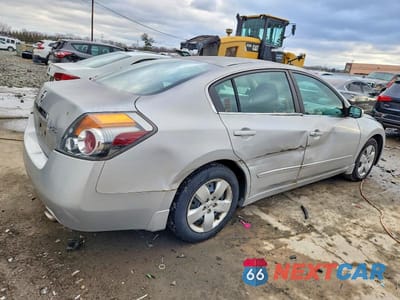 Trzecie zdjęcie samochodu z tyłu: 2008 NISSAN ALTIMA 2.5 VIN:1N4AL21EX8N522141 - miniatura