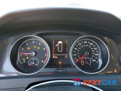 Zdjęcie 9 z 14 samochodu: 2019 VOLKSWAGEN GOLF SPORTWAGEN S VIN:3VW217AUXKM508683 - miniatura