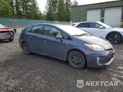 Czwarte zdjęcie samochodu z boku: 2013 TOYOTA PRIUS VIN:JTDKN3DU4D1616339 - miniatura