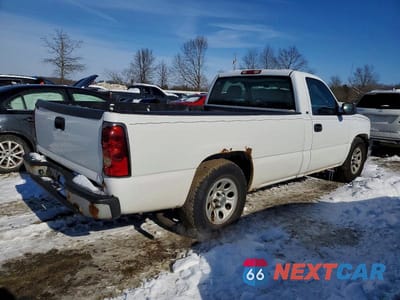 Trzecie zdjęcie samochodu z tyłu: 2005 CHEVROLET SILVERADO C1500 VIN:1GCEC14X15Z209809 - miniatura