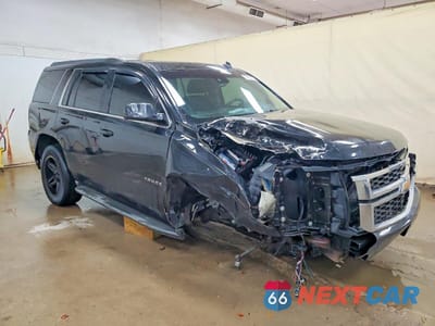 Czwarte zdjęcie samochodu z boku: 2015 CHEVROLET TAHOE K1500 LT VIN:1GNSKBKC4FR250116 - miniatura