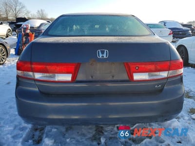 Zdjęcie 6 z 12 samochodu: 2004 HONDA ACCORD LX VIN:1HGCM56364A128017 - miniatura