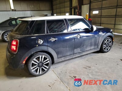 Trzecie zdjęcie samochodu z tyłu: 2020 MINI COOPER S VIN:WMWXU9C06L2L54873 - miniatura