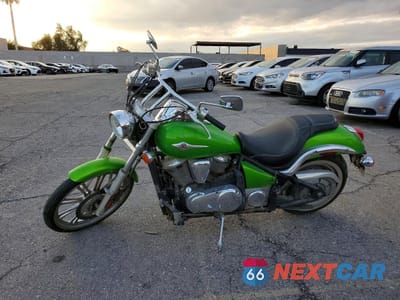 Trzecie zdjęcie samochodu z tyłu: 2008 KAWASAKI VN900 C VIN:JKAVN2C198A016088 - miniatura