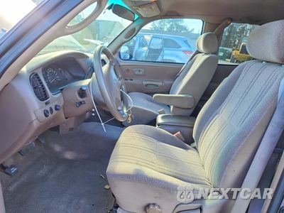 Zdjęcie 7 z 13 samochodu: 2000 TOYOTA TUNDRA ACCESS CAB VIN:5TBRT3418YS077042 - miniatura
