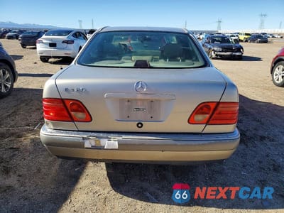 Zdjęcie 6 z 11 samochodu: 1996 MERCEDES-BENZ E 320 VIN:WDBJF55FXTJ010822 - miniatura