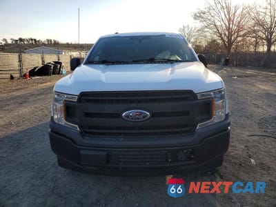 Piąte zdjęcie samochodu w środku: 2019 FORD F150 SUPER CAB VIN:1FTEX1CB6KKE70691 - miniatura