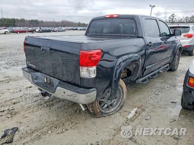 Trzecie zdjęcie samochodu z tyłu: 2013 TOYOTA TUNDRA CREWMAX SR5 VIN:5TFEY5F12DX144691 - miniatura