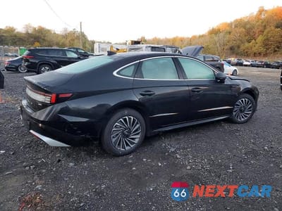 Trzecie zdjęcie samochodu z tyłu: 2025 HYUNDAI SONATA HYBRID VIN:KMHL54JJ2SA128326 - miniatura