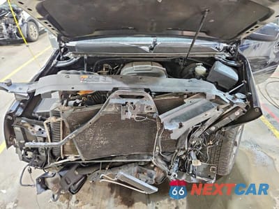 Zdjęcie 12 z 12 samochodu: 2013 GMC YUKON SLT VIN:1GKS2CE00DR282515 - miniatura