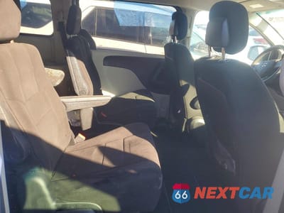 Zdjęcie 11 z 13 samochodu: 2011 DODGE GRAND CARAVAN EXPRESS VIN:2D4RN4DG7BR787032 - miniatura
