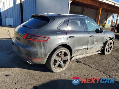 Trzecie zdjęcie samochodu z tyłu: 2018 PORSCHE MACAN TURBO VIN:WP1AF2A58JLB70503 - miniatura