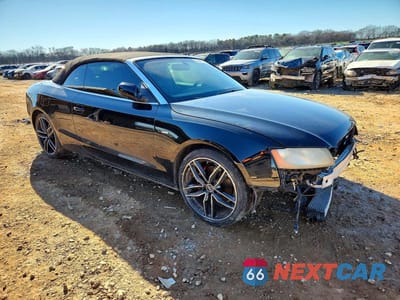 Czwarte zdjęcie samochodu z boku: 2012 AUDI A5 PREMIUM VIN:WAUAFAFH9CN000797 - miniatura