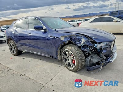 Czwarte zdjęcie samochodu z boku: 2017 MASERATI LEVANTE S SPORT VIN:ZN661YUS5HX234962 - miniatura