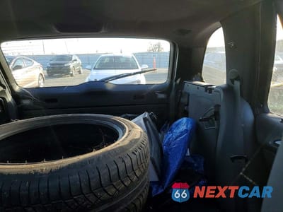 Zdjęcie 10 z 12 samochodu: 2006 BMW X5 4.4I VIN:5UXFB535X6LV26490 - miniatura