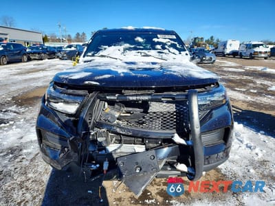Piąte zdjęcie samochodu w środku: 2023 FORD EXPLORER POLICE INTERCEPTOR VIN:1FM5K8AB6PGB74229 - miniatura