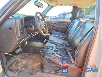 Zdjęcie 7 z 12 samochodu: 2007 GMC NEW SIERRA C1500 CLASSIC VIN:1GTEC14X17Z107817 - miniatura