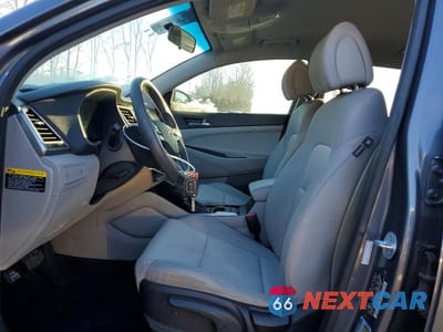 Zdjęcie 7 z 13 samochodu: 2018 HYUNDAI TUCSON SE VIN:KM8J23A43JU691080 - miniatura