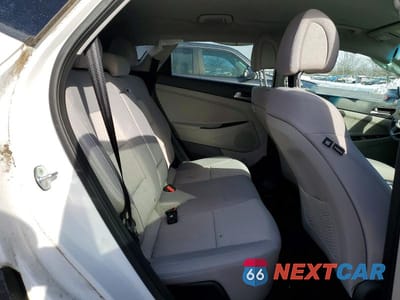 Zdjęcie 11 z 13 samochodu: 2018 HYUNDAI TUCSON SE VIN:KM8J23A45JU758567 - miniatura