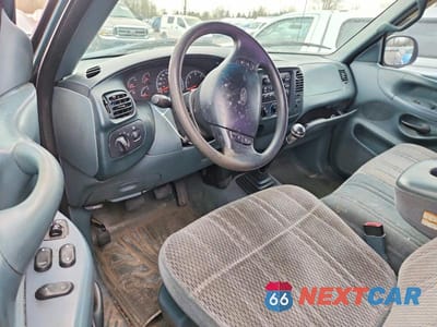 Zdjęcie 8 z 11 samochodu: 1998 FORD F150 VIN:2FTZF1729WCA13396 - miniatura