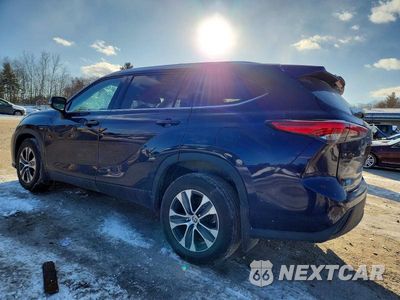 Drugie zdjęcie samochodu z przodu: 2021 TOYOTA HIGHLANDER XLE VIN:5TDGZRBHXMS090109 - miniatura