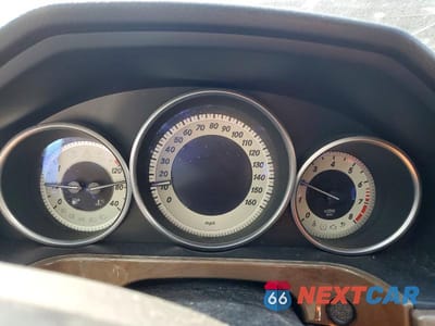 Zdjęcie 9 z 11 samochodu: 2014 MERCEDES-BENZ E 350 VIN:WDDHF5KB8EA906918 - miniatura