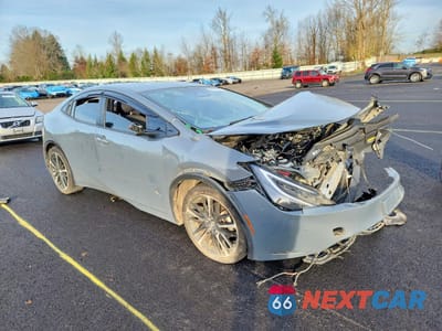 Czwarte zdjęcie samochodu z boku: 2023 TOYOTA PRIUS LE VIN:JTDADABU0P3004377 - miniatura