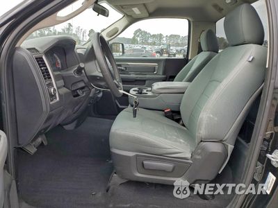 Zdjęcie 7 z 15 samochodu: 2014 RAM 1500 ST VIN:3C6JR6AT4EG290131 - miniatura