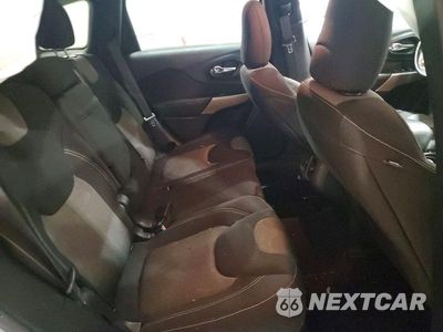 Zdjęcie 11 z 12 samochodu: 2017 JEEP CHEROKEE SPORT VIN:1C4PJLAB3HW616894 - miniatura