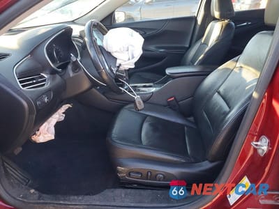Zdjęcie 7 z 12 samochodu: 2018 CHEVROLET MALIBU LT VIN:1G1ZD5ST6JF249037 - miniatura