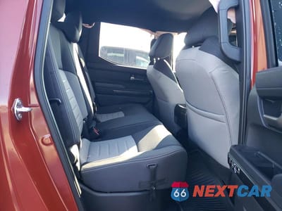 Zdjęcie 10 z 11 samochodu: 2025 TOYOTA TACOMA DOUBLE CAB VIN:3TMLB5JN7SM130100 - miniatura