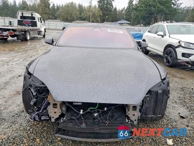 Piąte zdjęcie samochodu w środku: 2024 TESLA MODEL S VIN:5YJSA1E57RF540962 - miniatura