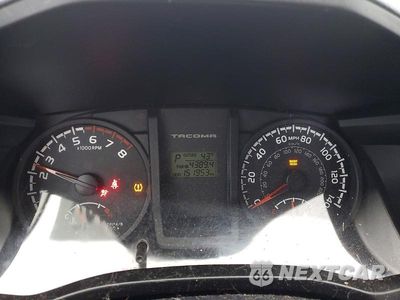 Zdjęcie 9 z 12 samochodu: 2017 TOYOTA TACOMA ACCESS CAB VIN:5TFRX5GN4HX077488 - miniatura