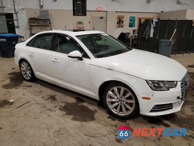 Czwarte zdjęcie samochodu z boku: 2017 AUDI A4 PREMIUM VIN:WAUANAF46HN005057 - miniatura