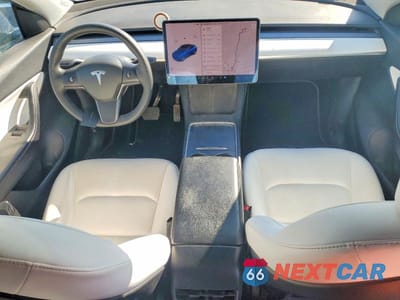 Zdjęcie 8 z 12 samochodu: 2021 TESLA MODEL Y VIN:5YJYGDEE4MF271127 - miniatura