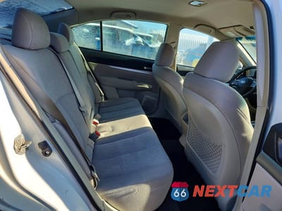 Zdjęcie 10 z 11 samochodu: 2014 SUBARU LEGACY 2.5I VIN:4S3BMBA6XE3032892 - miniatura