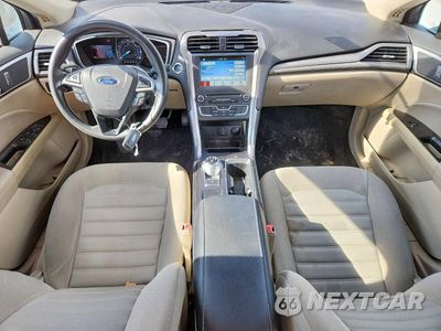 Zdjęcie 8 z 12 samochodu: 2017 FORD FUSION VIN:3FA6P0HD5HR366762 - miniatura