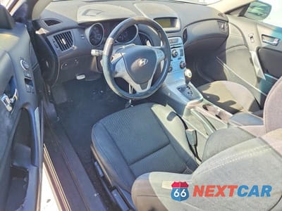 Zdjęcie 8 z 11 samochodu: 2010 HYUNDAI GENESIS COUPE 2.0T VIN:KMHHT6KD5AU009988 - miniatura