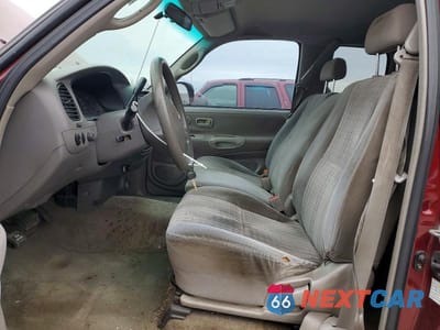 Zdjęcie 7 z 12 samochodu: 2004 TOYOTA TUNDRA ACCESS CAB SR5 VIN:5TBRN34144S445382 - miniatura