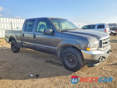 Czwarte zdjęcie samochodu z boku: 2004 FORD F250 SUPER DUTY VIN:1FTNW20L74EA63180 - miniatura